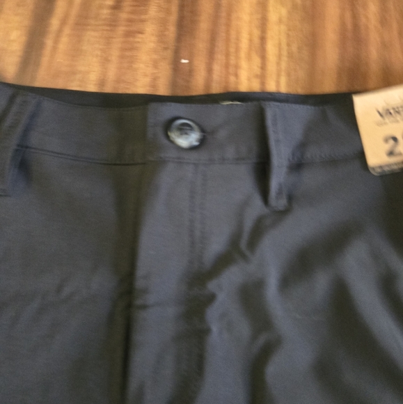 Vans Authentic Decks 3 Pocket Boardshorts Men 28 Inch Waist  NWT 042025 - Picture 8 of 8